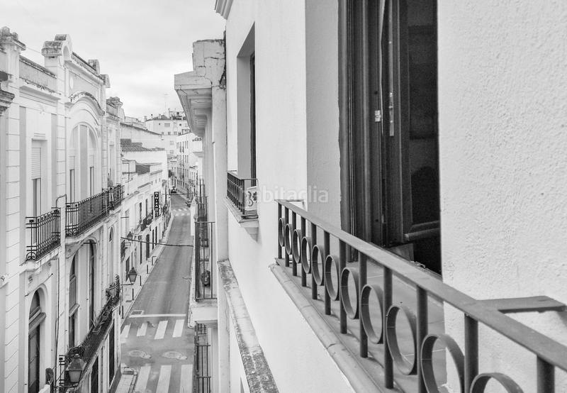 Foto 320c501d-634e-4a89-a87e-924c7258df7d. Pis amb aparcament a Casco Antiguo Badajoz