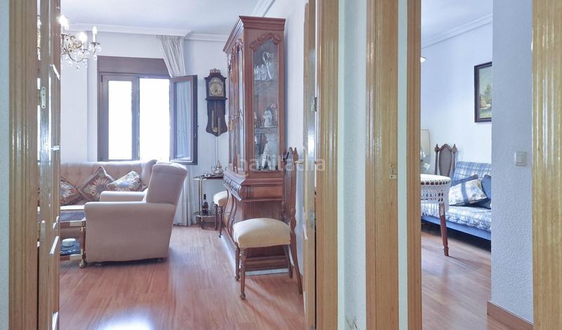 Foto b691db13-8f18-4ed2-8d28-57397c4cb5b4. Pis amb aparcament a Casco Antiguo Badajoz