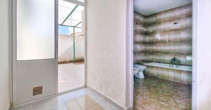 Foto 336f9192-c5c7-4ed7-a295-16c69d297740. Casa amb aparcament a pedanías de Badajoz Badajoz