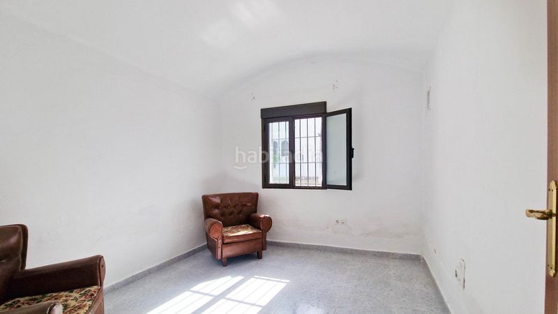 Foto 4a23b296-a8f1-4cce-aba7-ad2b71665e4b. Casa amb aparcament a pedanías de Badajoz Badajoz