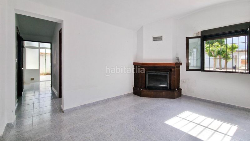 Foto df7e0c8f-4971-48b8-b2ae-46c7033174b8. Casa amb aparcament a pedanías de Badajoz Badajoz