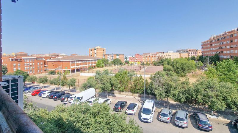 Foto a7019d5c-cf6c-4365-8b2b-b22ae4067e34. Pis amb aparcament a La Estación Badajoz