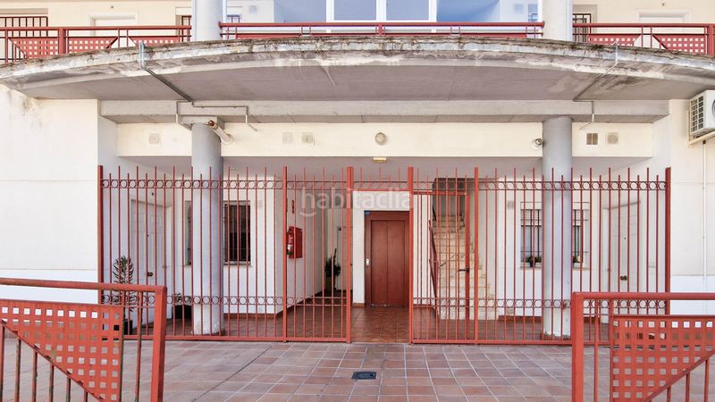 Foto c6a3857a-4396-409d-bf1c-d6d2c1284e79. Pis amb aparcament a La Estación Badajoz