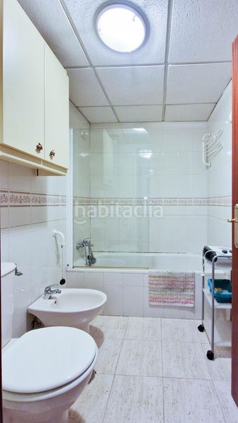 Foto 8094b068-3c51-4d6b-8788-f99cdf083cd9. Rent flat with heating parking pool in Avenida Elvas Badajoz