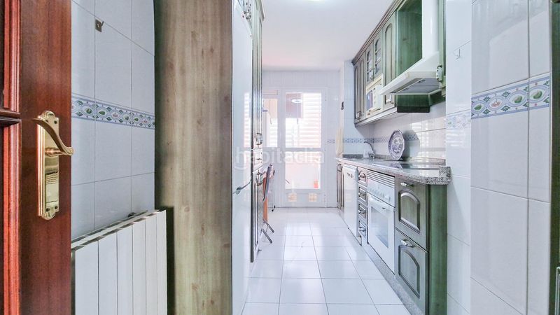 Foto 8523a179-d461-4e93-8992-b2cee7de51e8. Rent flat with heating parking pool in Avenida Elvas Badajoz