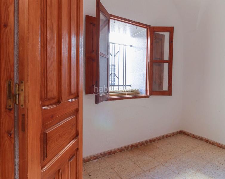 Foto 4e1d8c72-910c-4d4e-9a6b-f4923469e0e9. Masía casa con terreno badajoz en Salvatierra de los Barros