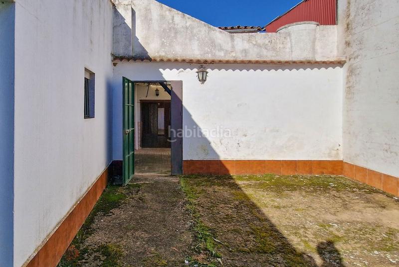 Foto ccb4429b-3a0b-448d-873e-ab176b57d04b. Masía casa con terreno badajoz en Salvatierra de los Barros