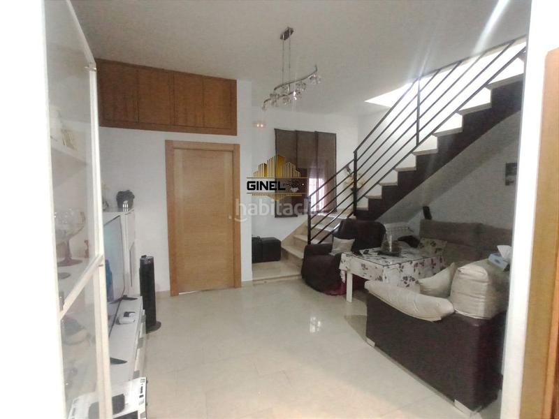 Foto 090c8668-d9ac-45c9-a594-ec0437dd674f. Casa amb calefacció a Ctra. Circunvalación - La Magdalena Jaén