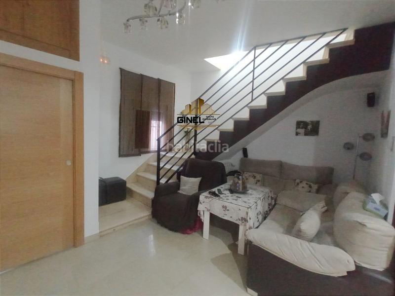 Foto f77c78bb-769a-42d4-ad62-b59a7f19bff5. Affitto casa con riscaldamento in Ctra. Circunvalación - La Magdalena Jaén