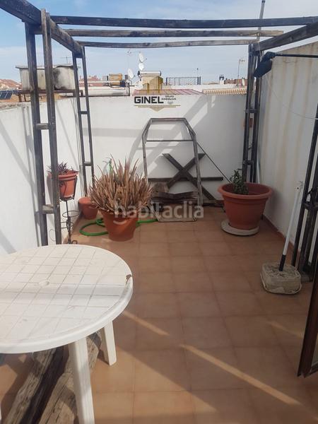 Foto ad53e355-b406-41ef-94a2-fe948bf66b08. Casa amb calefacció aparcament a Peñamefecit - Avda Barcelona Jaén