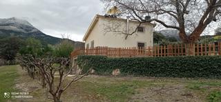 Xalet en Torres. Chalet en venta en torres, 3 dormitorios.