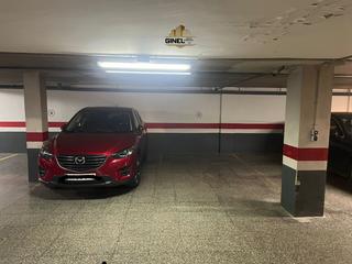 Aparcament cotxe a Avda de Madrid - Pº de la Estación. Garaje en venta en centro  coca de la piñera.