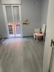 Alquiler Piso en Belén - San Roque. Piso en alquiler en la luna, 3 dormitorios.
