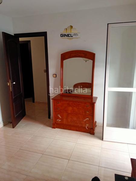 Foto 30b9f2f8-f33a-43fa-934a-4b31d14ccf82. Alquiler piso habitación en alquiler en avda. andalucía, 4 dormitorios. en Jaén