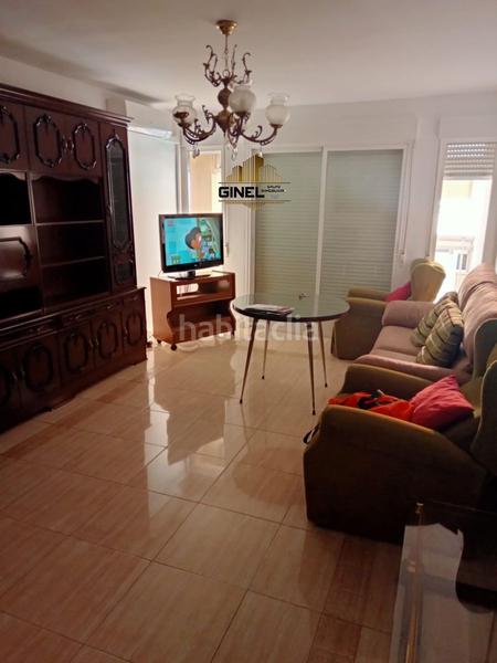 Foto 4f96dd84-413c-4c08-9f4e-319c669834d6. Alquiler piso habitación en alquiler en avda. andalucía, 4 dormitorios. en Jaén