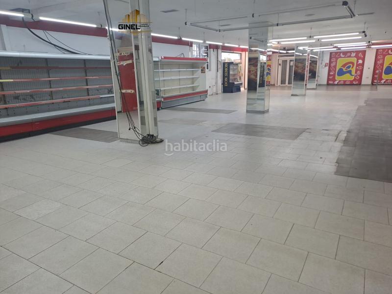 Foto 0a32a0f5-c486-438b-ae1a-389cb74d9cf5. Rent business premise in Linarejos Linares