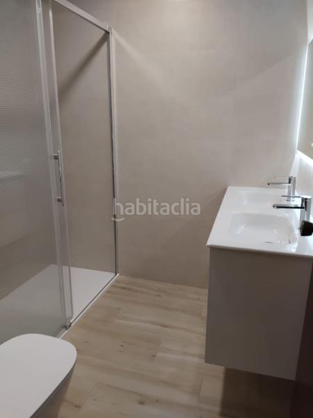 Foto ed6886dc-70e1-4095-adef-8d0cd63cc786. Rent flat with heating in Peñamefecit - Avda Barcelona Jaén