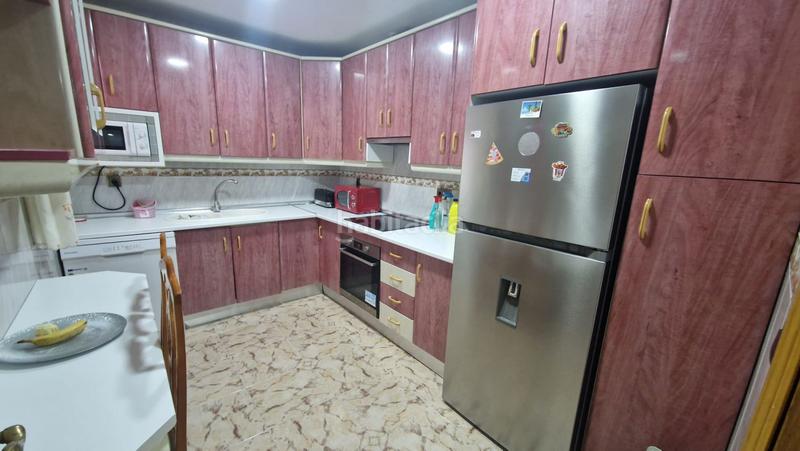 Foto f098b4d0-b028-4067-beca-1880fc2d49e3. Reihenhaus mit heizung in San Felipe - El Almendral - La Merced Jaén