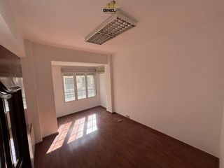 Affitto Ufficio in Avda de Madrid - Pº de la Estación. Oficina en alquiler en centro  plaza de la constitución, 7 dormi
