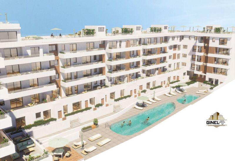 Foto 1290c92a-0b47-4e57-baf4-1b08694cbd50. Pis amb aparcament piscina a Roquetas pueblo Roquetas de Mar