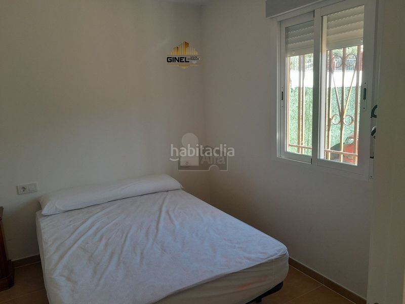 Foto 5f5e301c-21ae-4f78-9357-d24243b7a310. Chalet  en venta en afueras antigua crtra. granada, 4 dormitorios. en Jaén