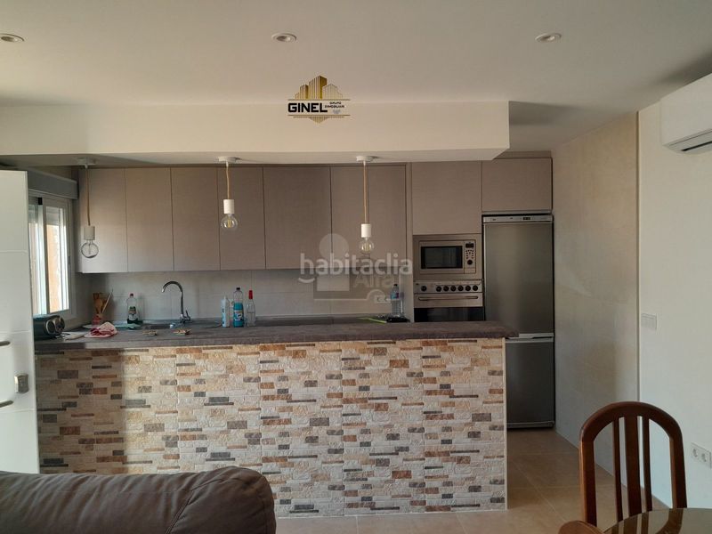 Foto e17fee59-6484-4452-a79d-b18aba611f58. Chalet  en venta en afueras antigua crtra. granada, 4 dormitorios. en Jaén