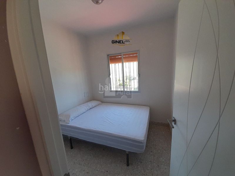 Foto ed00ca38-6e63-47d5-8513-576de1c58436. Chalet  en venta en afueras antigua crtra. granada, 4 dormitorios. en Jaén