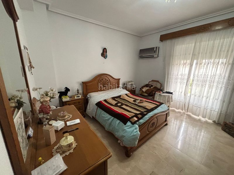 Foto 081f1c1d-5ad0-4f7d-83c0-3844b804e1fa. Chalet  en venta en peñamefécit casas de peñamefécit, 6 dormitorios. en Jaén