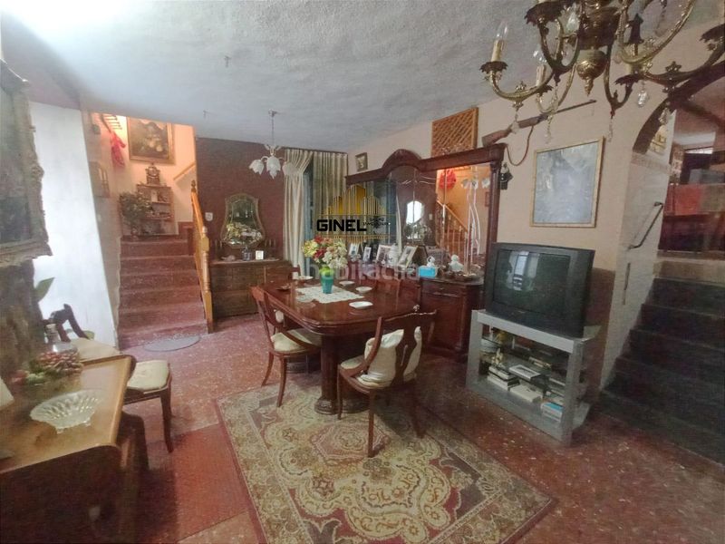 Foto cdfd8460-ece0-436e-9345-3de85efca105. Casa amb aparcament a Ctra. Circunvalación - La Magdalena Jaén
