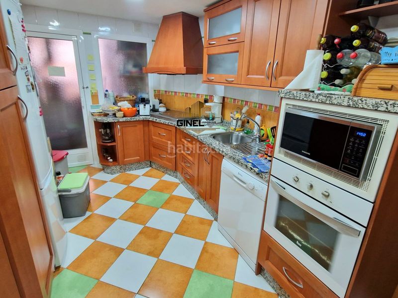 Foto 04cbbe89-0dd4-4568-9feb-c99e9227c08d. Pis amb calefacció aparcament a Peñamefecit - Avda Barcelona Jaén