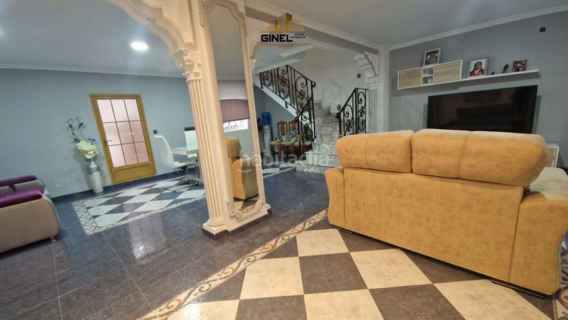 Foto 21441f77-ee69-495c-a902-3cb5340d71d5. Casa adossada amb calefacció a San Felipe - El Almendral - La Merced Jaén