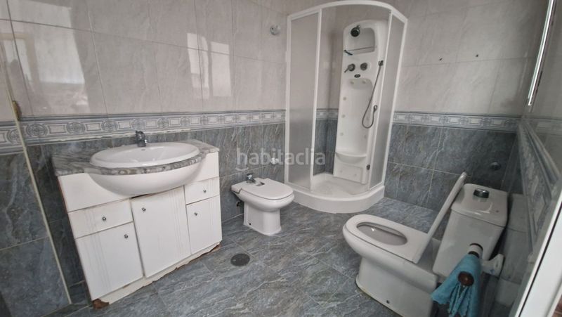 Foto 90ff2cde-08a4-4d7c-903b-369618cb8104. Casa adossada amb calefacció a San Felipe - El Almendral - La Merced Jaén