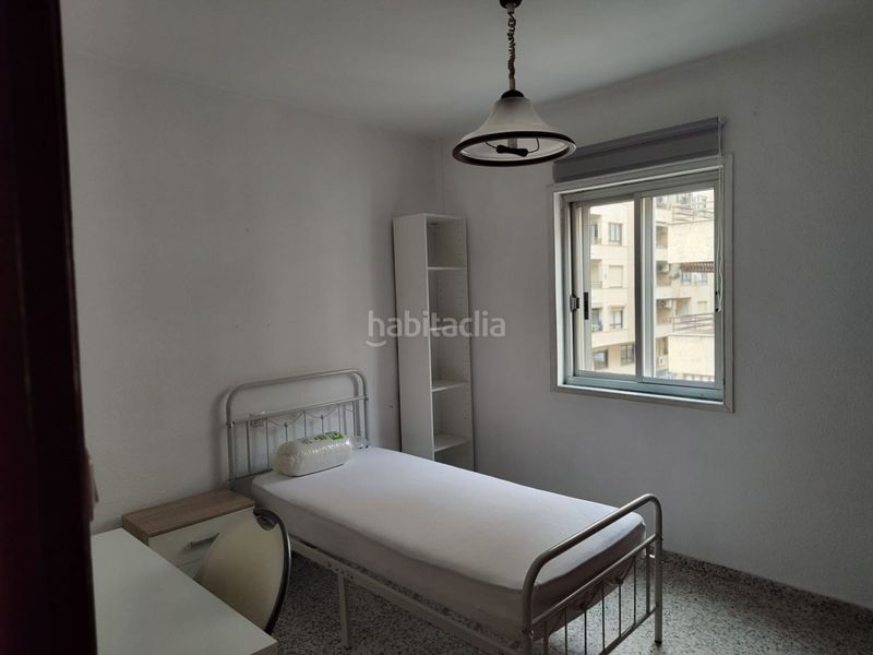 Foto a4fe54a3-4495-41a3-beff-475c37cad4da. Lloguer pis a Peñamefecit - Avda Barcelona Jaén