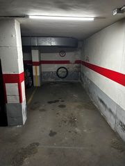 Car parking in Avda de Madrid - Pº de la Estación. Garaje en venta en centro  coca de la piñera.