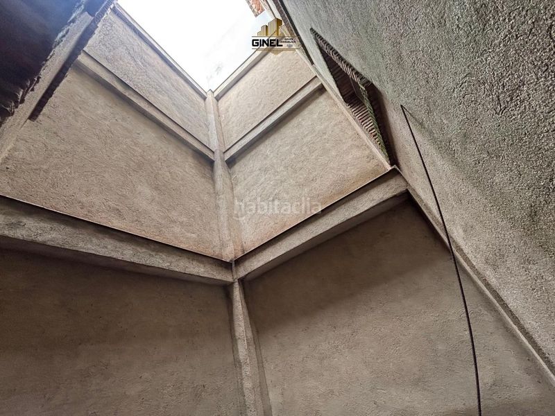 Foto ab7ef9f1-babd-4ae8-8d19-bd10c8f9112a. Casa adossada amb aparcament a Arjona