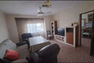 Semi detached house in Santa Isabel. Casa adosada en venta en ctra. córdoba, 7 dormitorios.