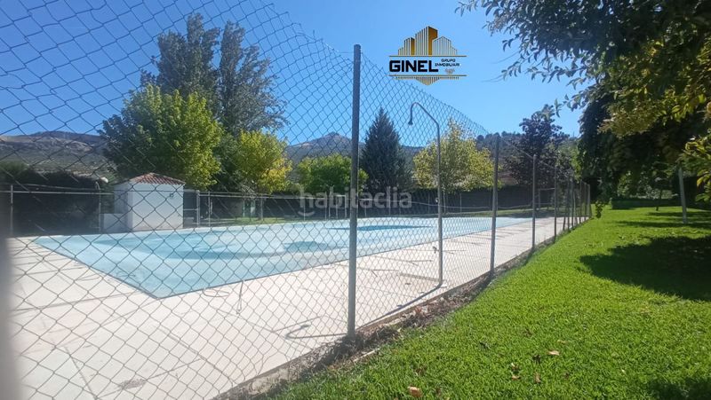 Foto c042e87c-a196-4ca7-9700-5b85762f61a2. Pis amb aparcament a Villares (Los)