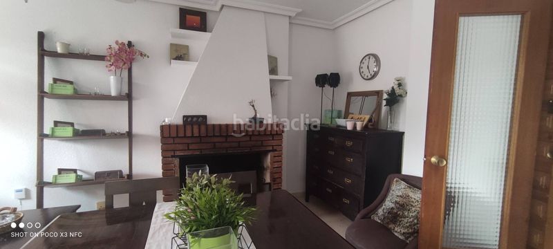 Foto fd566807-2feb-469b-b4d0-d65ef71b12c4. Pis amb aparcament a Villares (Los)