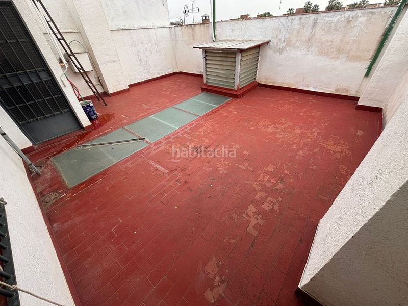 Foto 9b2ce29a-fe53-4308-8711-bc228b3e3fc1. Xalet amb calefacció aparcament piscina a Peñamefecit - Avda Barcelona Jaén