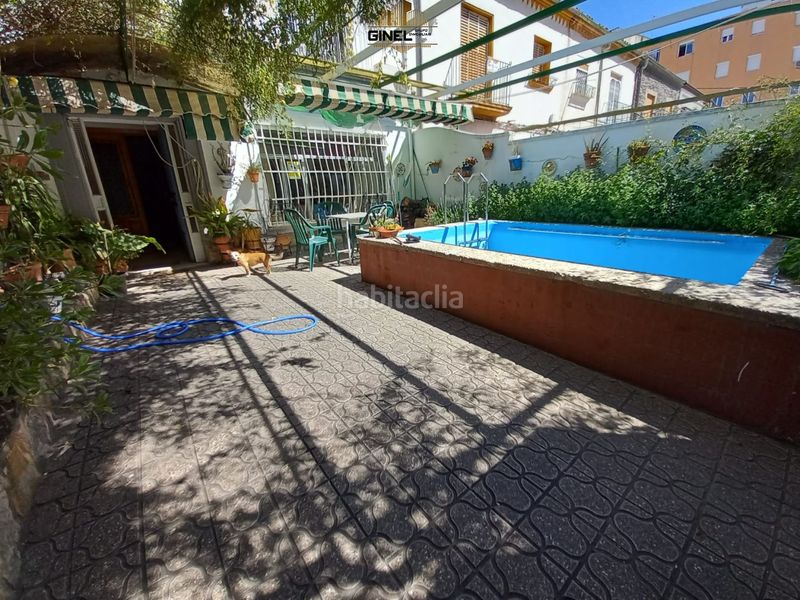 Foto c45139c6-6904-429e-9bbb-730a29eaad16. Xalet amb calefacció aparcament piscina a Peñamefecit - Avda Barcelona Jaén