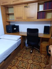 Location Appartement à San Ildefonso - Catedral. Piso en alquiler en avda. madrid, 4 dormitorios.