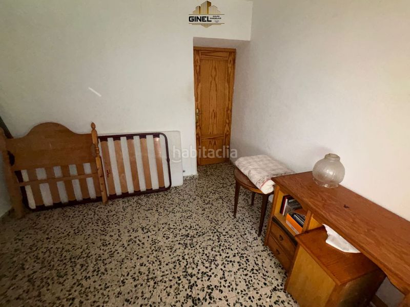 Foto 20d60a14-7c09-4a6a-86be-dc0558e7c62e. Casa adossada a Santa Isabel Jaén