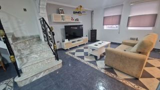 Casa adossada a San Felipe - El Almendral - La Merced. Casa adosada en venta en san felipe, 4 dormitorios.