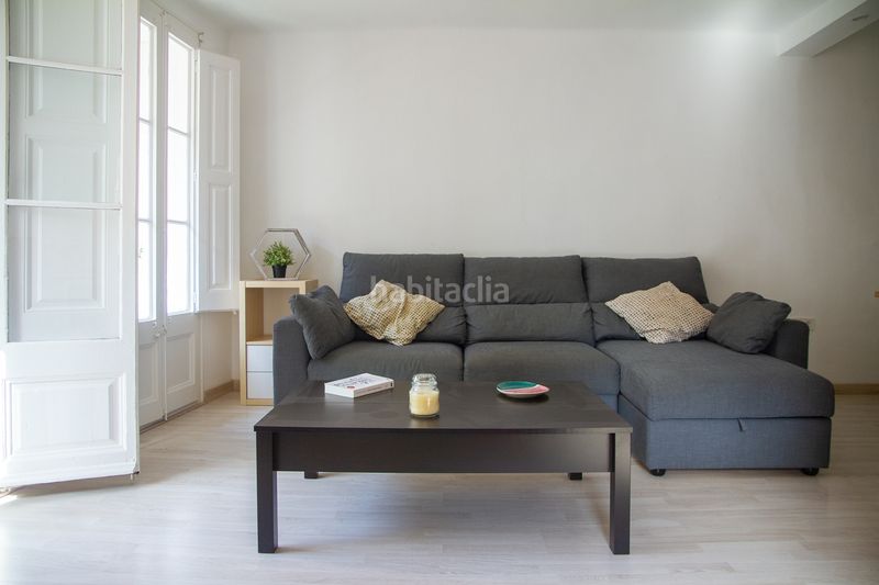 Foto c540d711-6cd6-4eb6-9bb1-0e439a5569a8. Pis a Gòtic Barcelona
