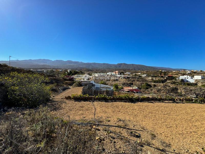 Foto 85d430a1-5532-46c3-a594-cc65649b5dd8. Masía casa rural en venta en Arico