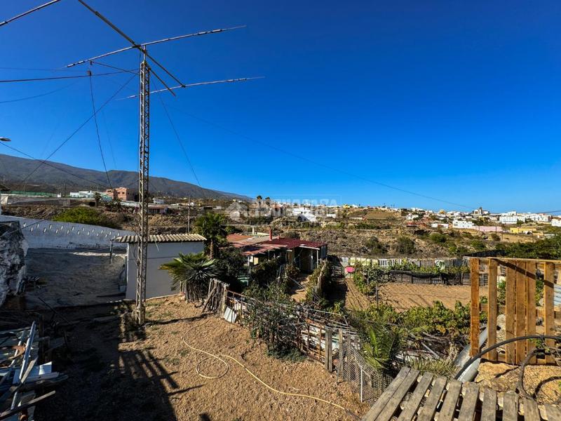 Foto e6f4efee-30f7-4e90-be68-2daf52c1d53c. Masía casa rural en venta en Arico