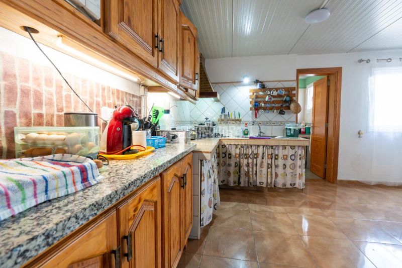 Foto b9f81d84-a4af-4c62-942f-0d92b24eb3c8. Casa a Arico