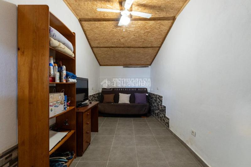 Foto 29a5795d-f2d8-4b51-960e-d541f048750e. Casa pareada casa en venta en Tamaide - El Roque San Miguel de Abona