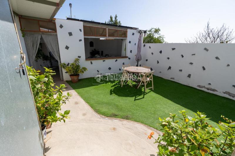 Foto 7661631d-5aa9-4629-ab33-e7dedeb799d1. Casa pareada casa en venta en Tamaide - El Roque San Miguel de Abona