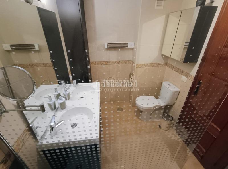 Foto cb6f33e5-d132-431e-ad9a-dc052cf3ce4c. Piso  en venta en San Isidro Granadilla de Abona